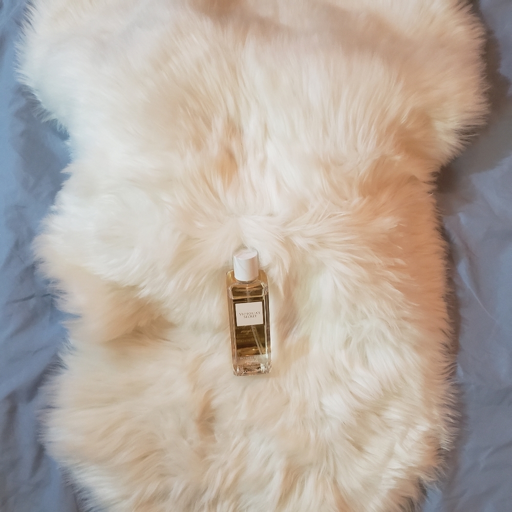 Victoria secret bombshell fragrance